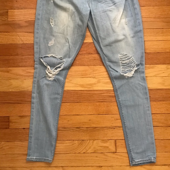 Express Mid Rise Legging Jeans - Picture 2 of 7